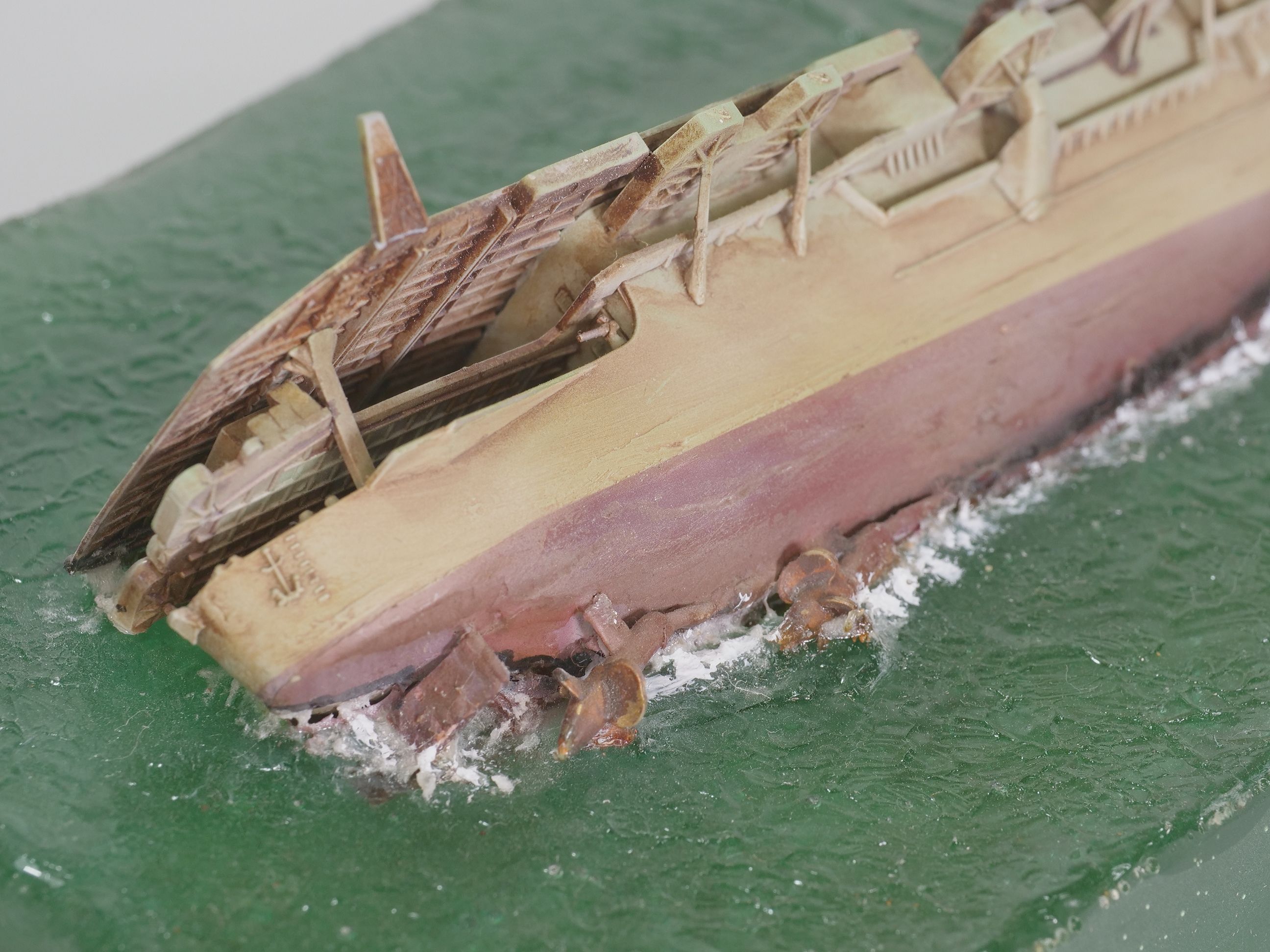 完成品 1/700 空母 天城 着底ジオラマ // IJN aircraft carrier AMAGI // 艦船模型 Amegraphy